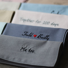 Customized embroidered text handkerchief - Tiuous