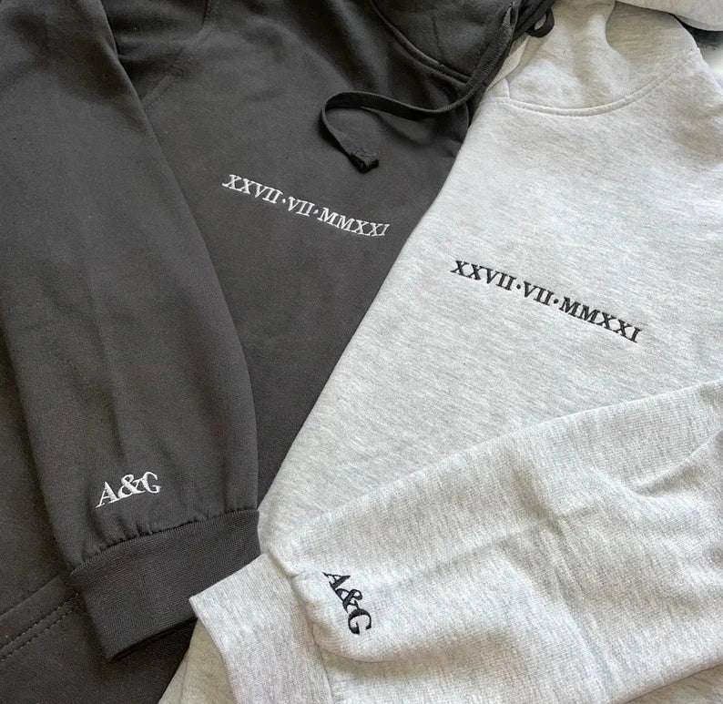 Embroidered Roman Numeral Matching Hoodies | Custom Anniversary Date Couple Set | Heart-Sleeved Initials Jumper - Perfect Boyfriend Gift