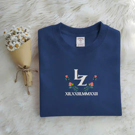 Customized Roman numeral embroidered sweatshirt, text can be added, with floral pattern - Tiuous